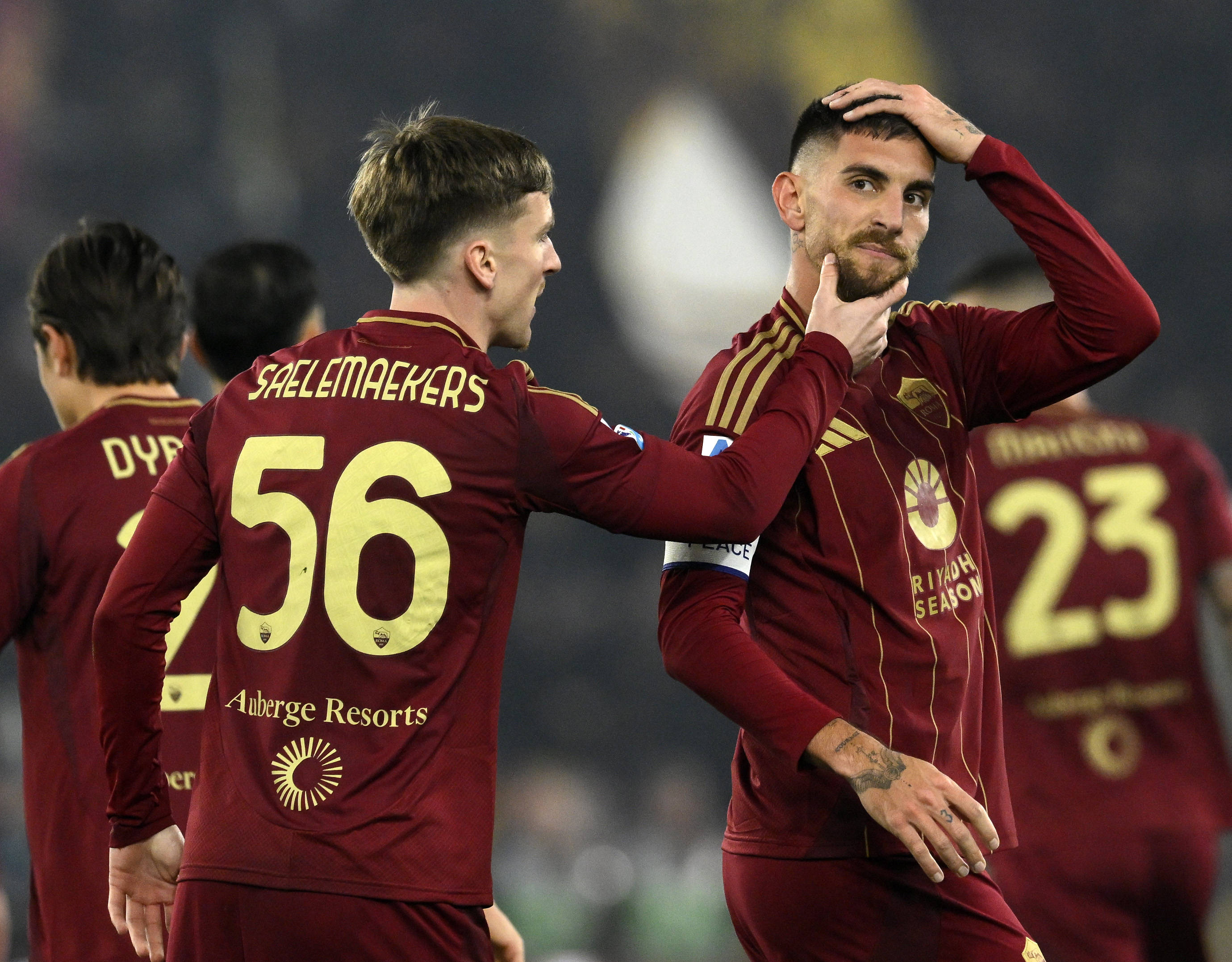 德州扑克-西班牙队踢出攻势趋势，完胜对手