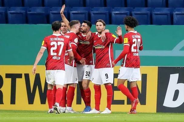 德州扑克游戏-弗赖堡首发